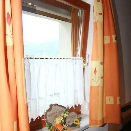 Warmuth Apartmán *