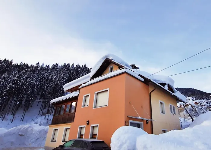 アパート Warmuth *